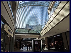 Trinity Leeds mall 02